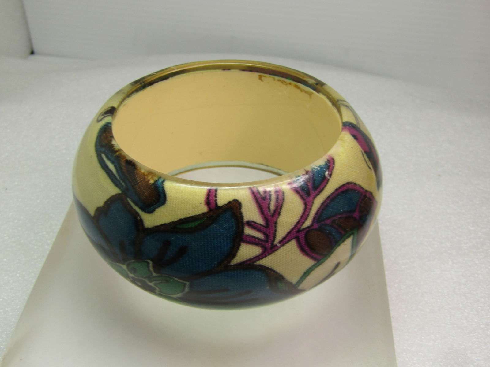 Vintage Floral Fabric Lucite Covered Bracelet, Wide Bangle, 1.75", 1970's-1980's - 3