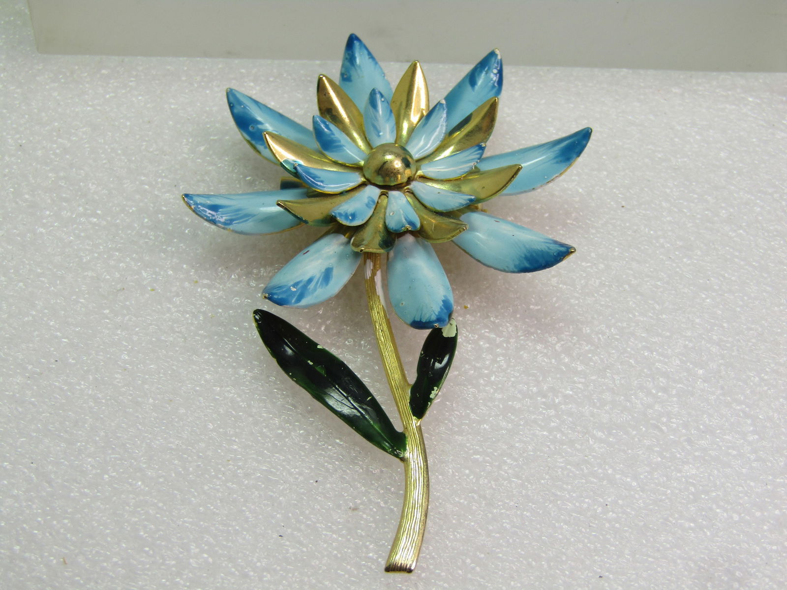 Vintage Blue/White Enameled Floral Brooch, Long Stem, 1940's-1960's - 3