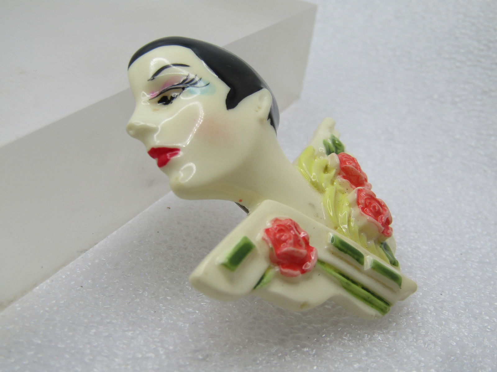 Vintage Art Deco/Flapper Brooch, with Flowers, 1960's-1970's - 3