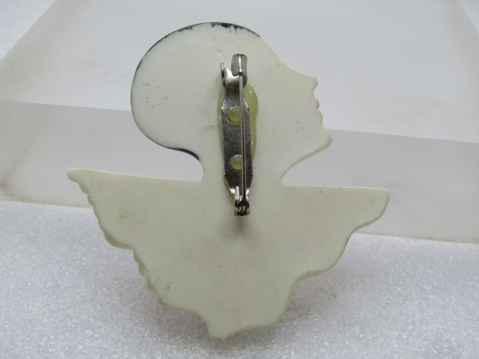 Vintage Art Deco/Flapper Brooch, with Flowers, 1960's-1970's - 4