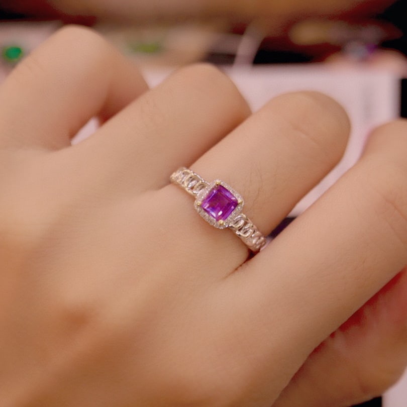 14K GOLD 0.91 CTW NATURAL SAPPHIRE & DIAMOND RING - 9