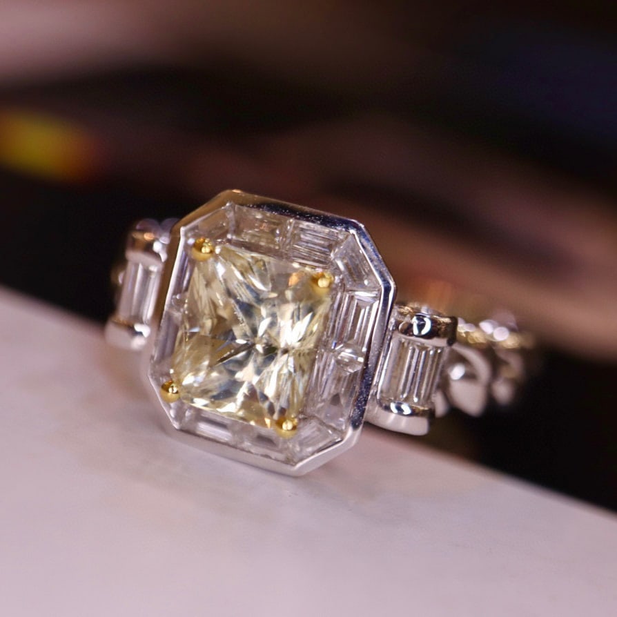 14K GOLD 2.12 CTW NATURAL SAPPHIRE & DIAMOND RING - 2