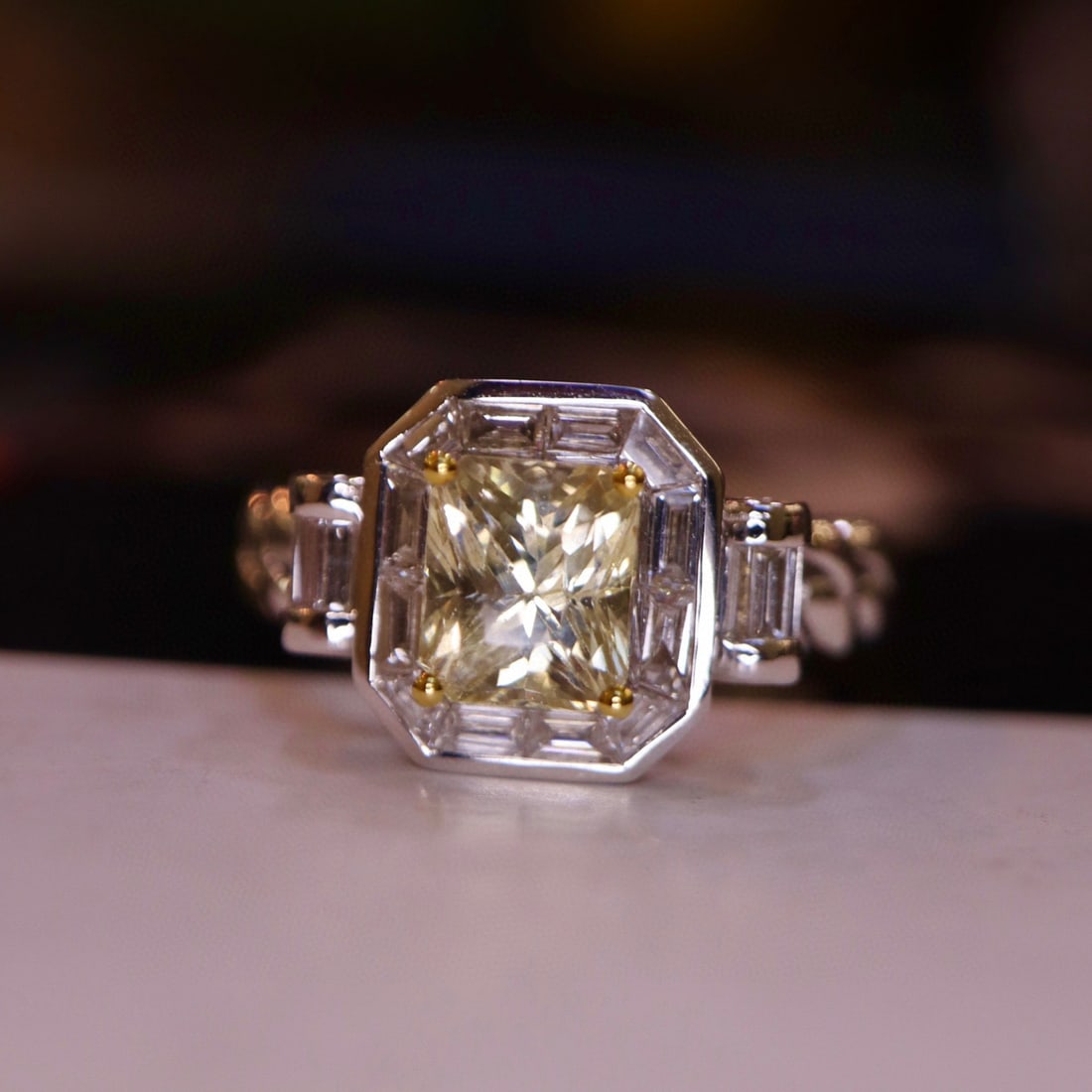 14K GOLD 2.12 CTW NATURAL SAPPHIRE & DIAMOND RING - 4