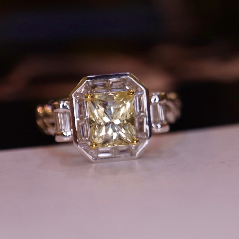 14K GOLD 2.12 CTW NATURAL SAPPHIRE & DIAMOND RING - 7