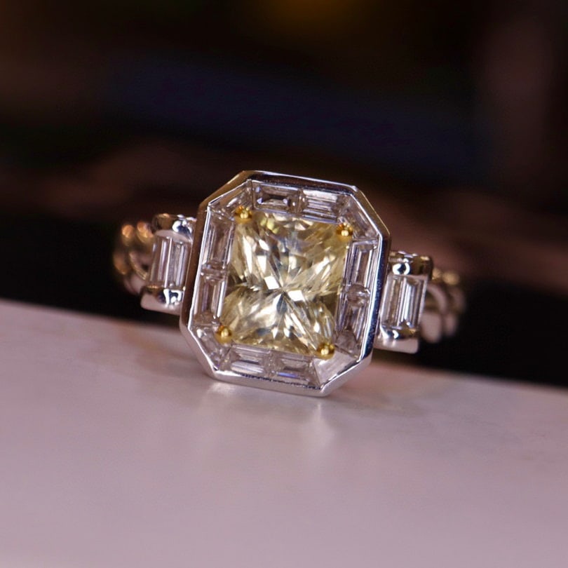 14K GOLD 2.12 CTW NATURAL SAPPHIRE & DIAMOND RING - 8