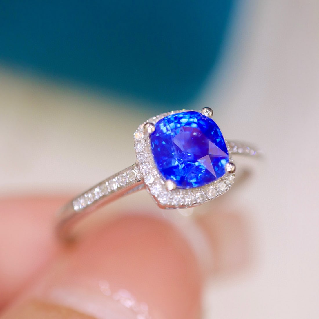 14K GOLD 1.25 CTW NATURAL SAPPHIRE & DIAMOND RING - 4