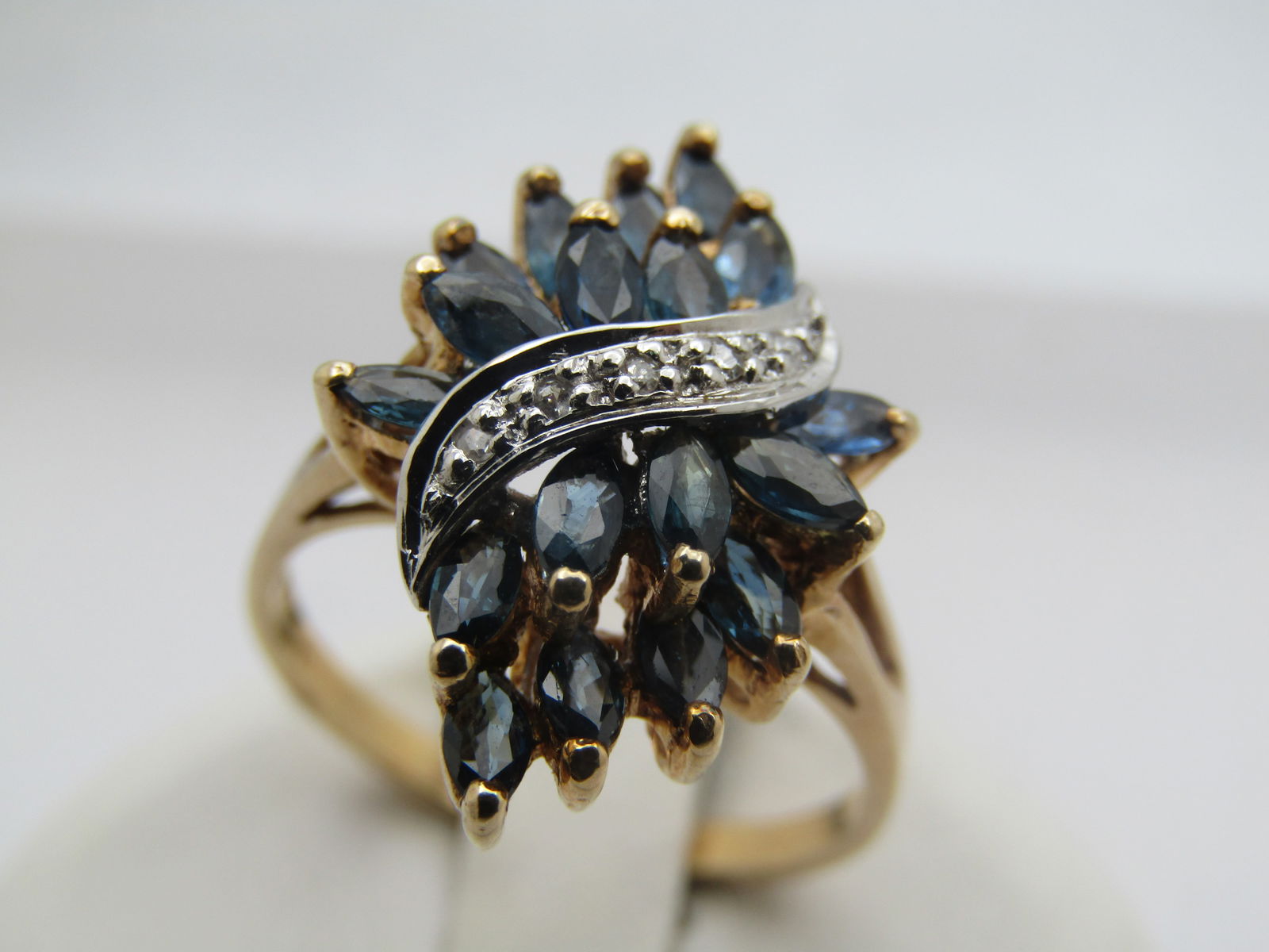 Vintage 10kt Blue Sapphire Diamond Ring, Sz. 8.5 - 4