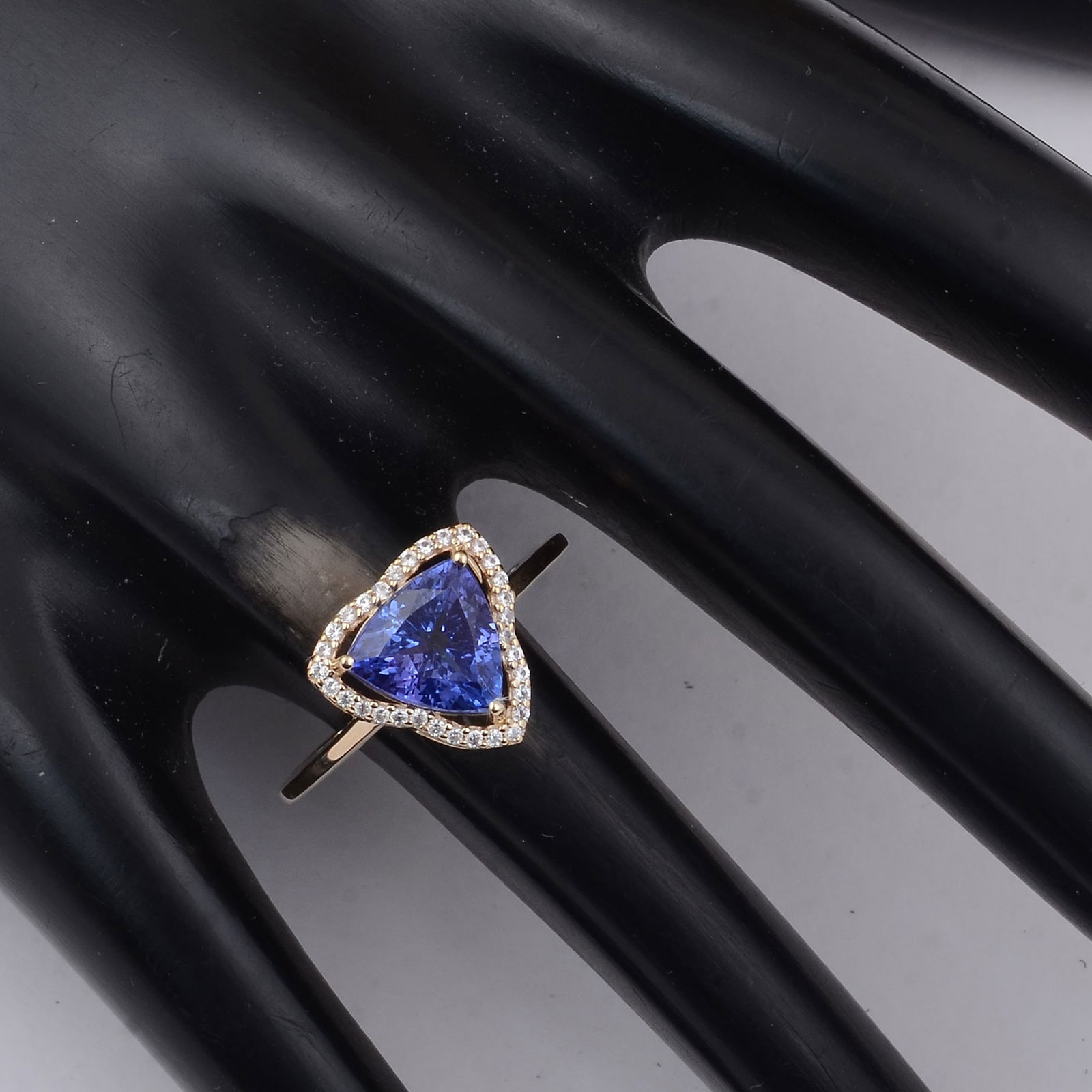 2.00 Ct Trillion Tanzanite 9K Gold Ring - 2
