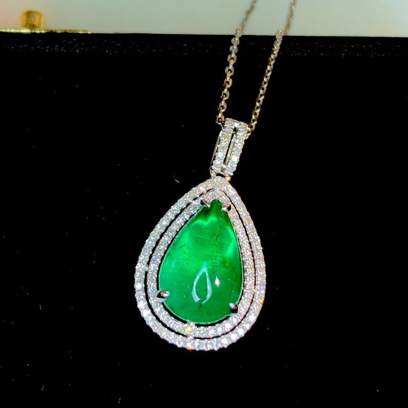 14K GOLD 3.99 CTW VIVID GREEN NATURAL EMERALD & DIAMOND PENDANT - 3