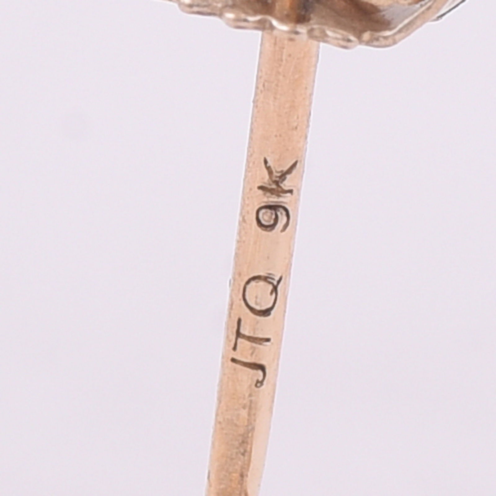 5.22 Ct Oval Ruby 9K Gold Earrings - 5