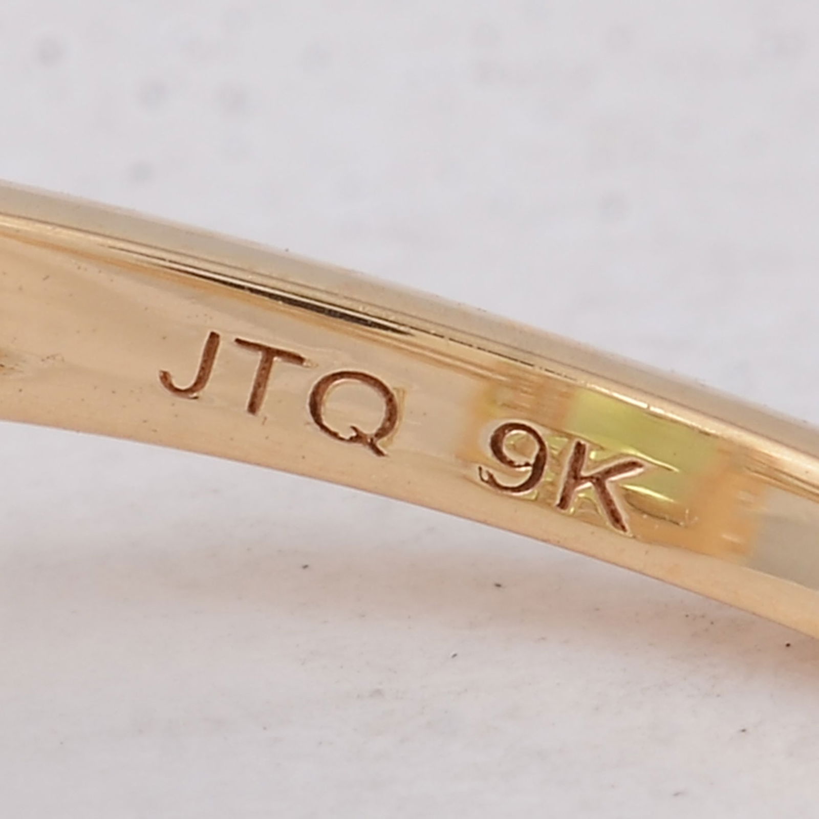 1.81 Ct Baguette Peridot 9K Gold Ring - 5