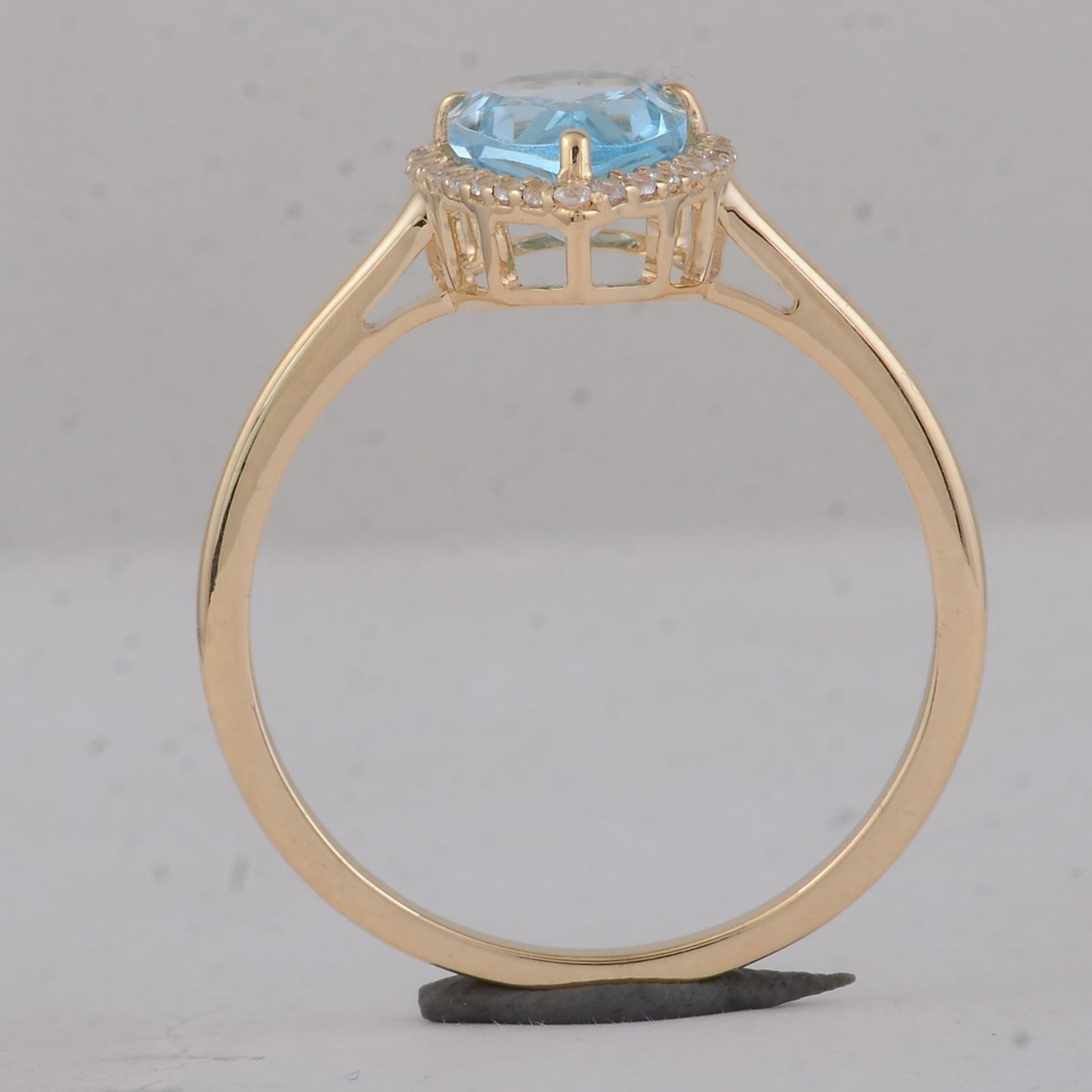1.74 Ct Pear Blue Topaz 9K Gold Ring - 3