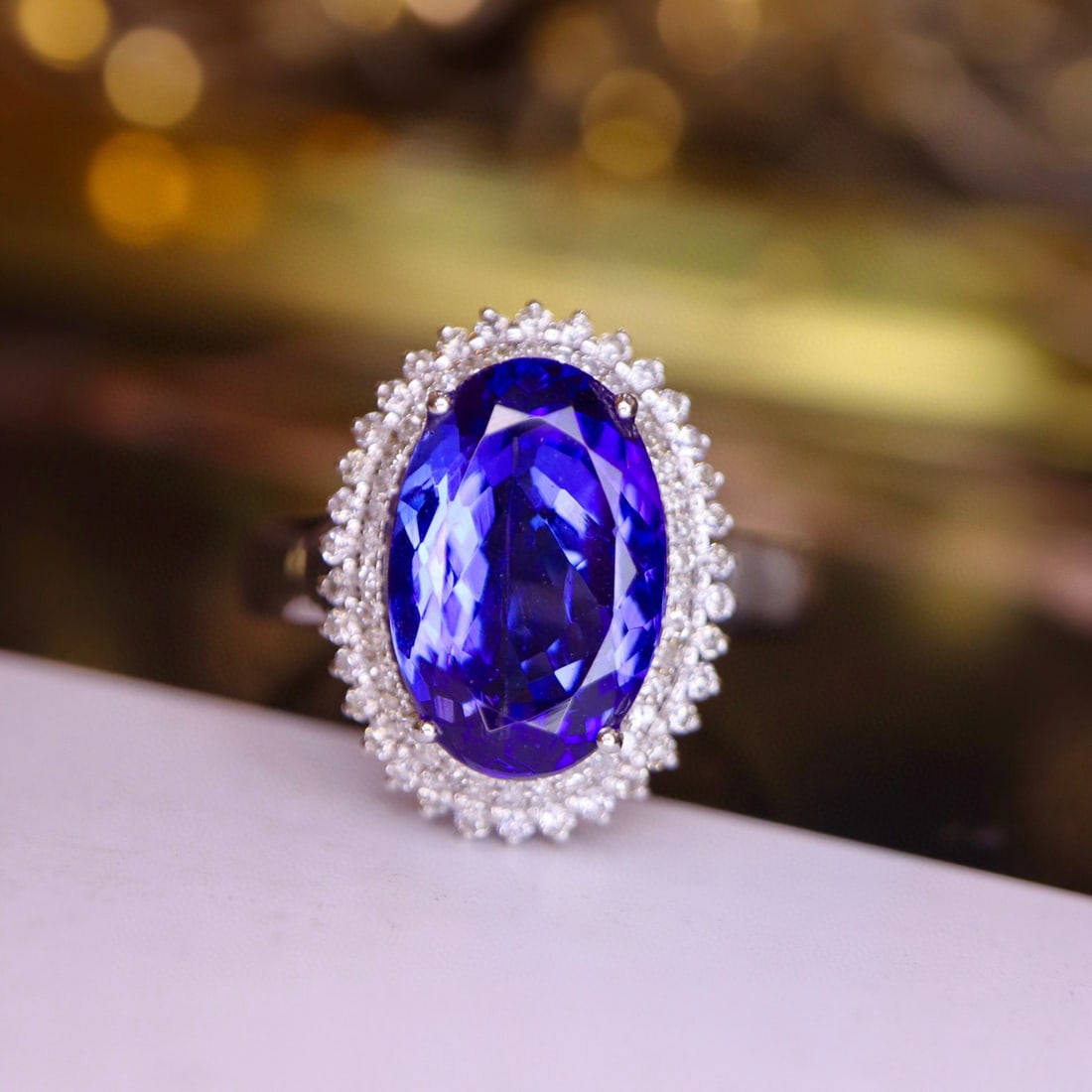 14K GOLD 3.49 CTW NATURAL TANZANITE & DIAMOND RING - 7