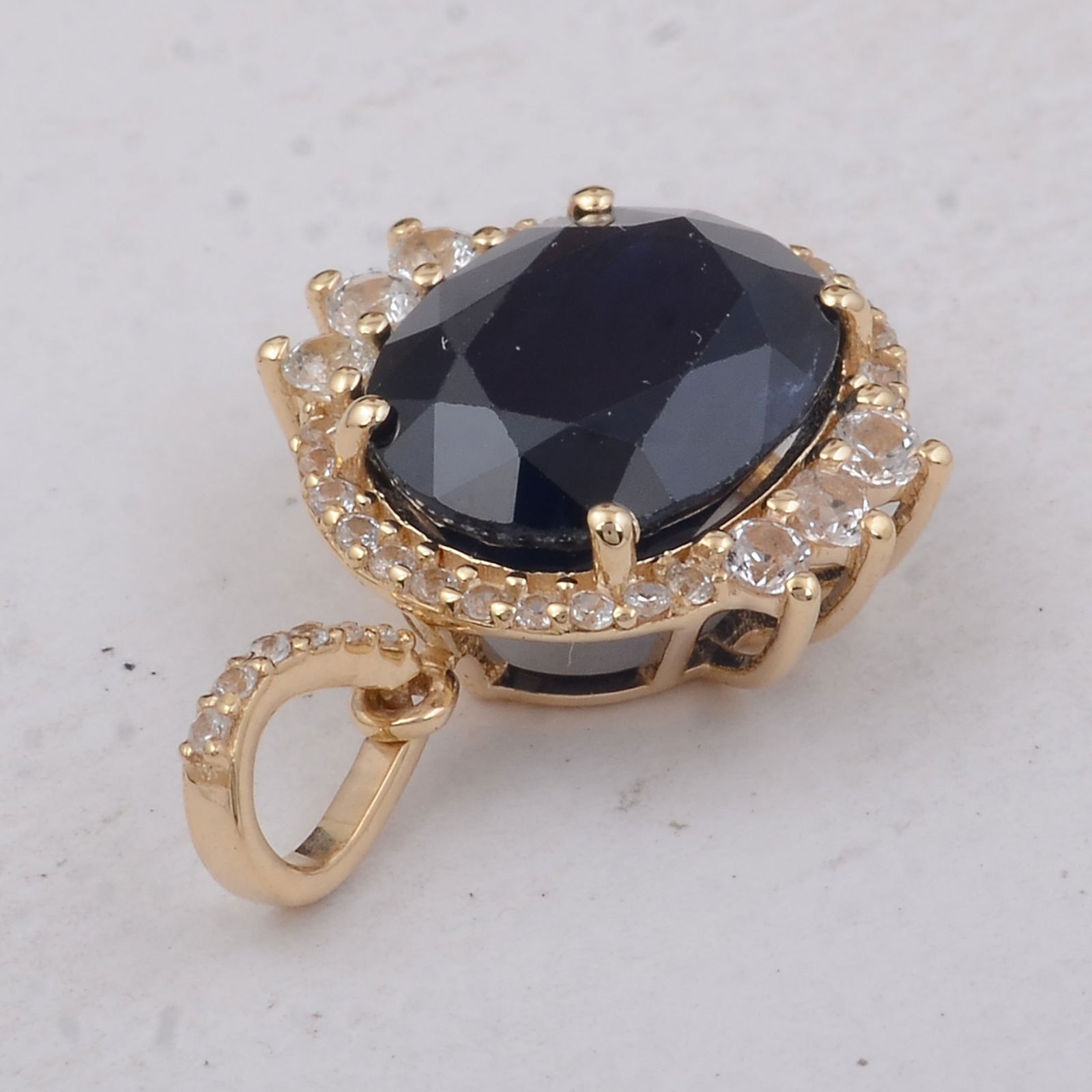 4.31 Ct Oval Sapphire 9K Gold Pendant - 4