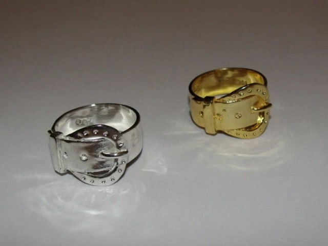 18kt Gold Vermeil Sterling Silver Buckle Ring Unisex by Alberto Juan - 4