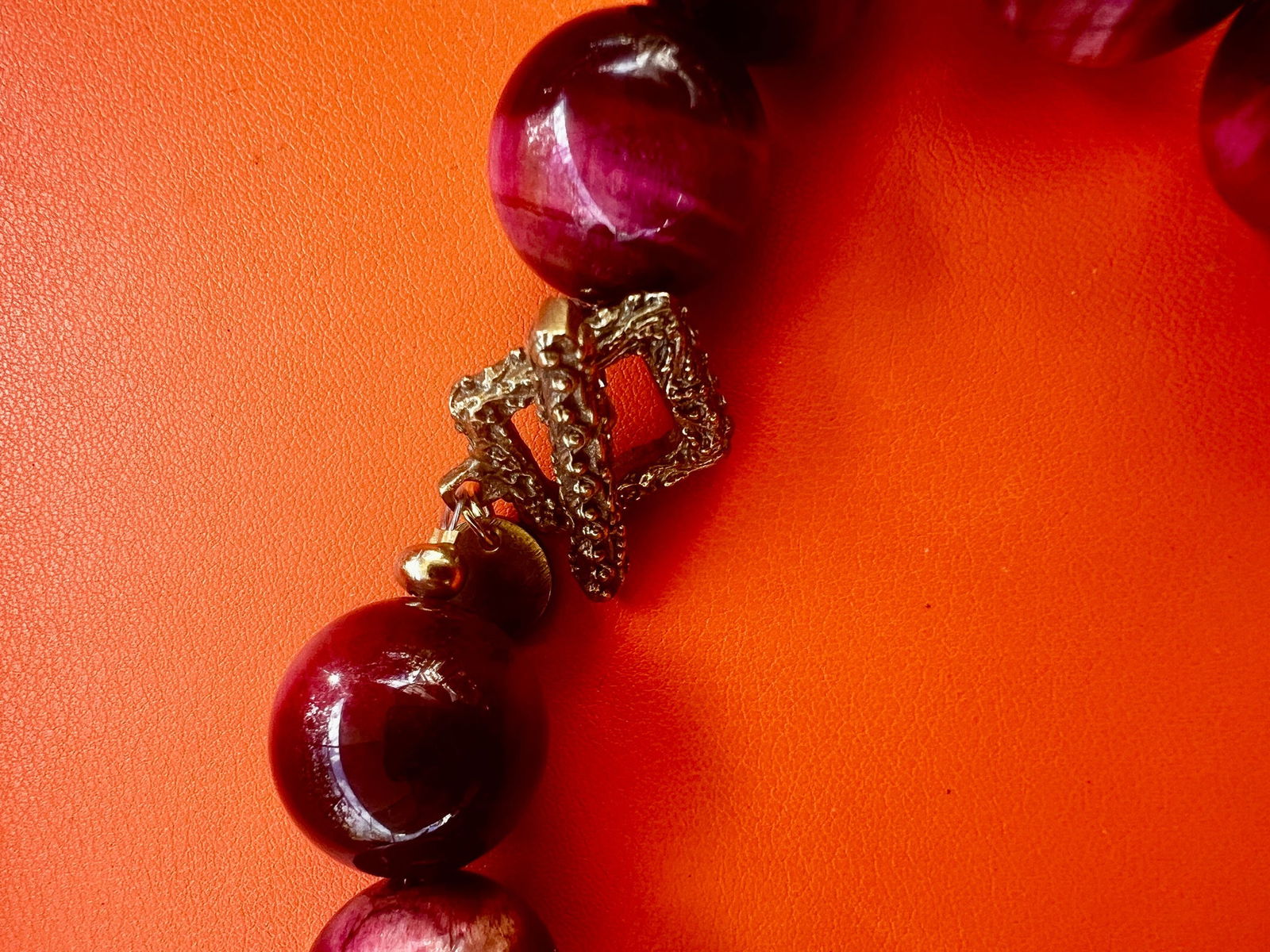 Agate Necklace with Abalone & Pectin Shells - 3