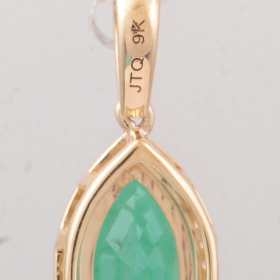 1.47 Ct Marquise Emerald 9K Gold Pendant - 5