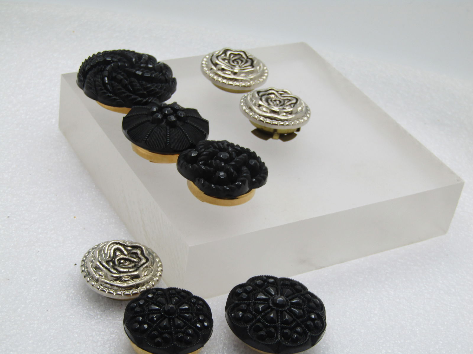 Vintage 10kt Graduated Pearl Necklace, Diamond Clasp, 1940's or earlier - 4