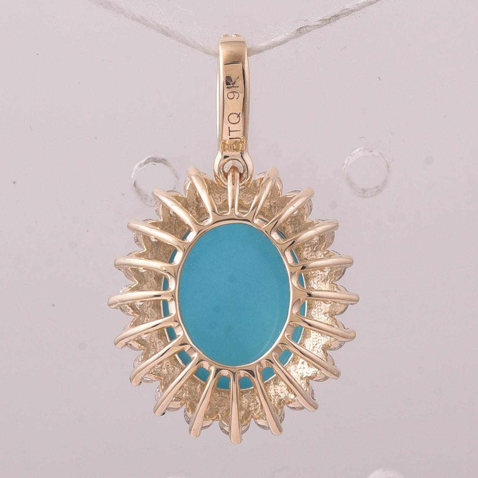 3.46 Ct Oval Turquoise 9K Gold Pendant - 2