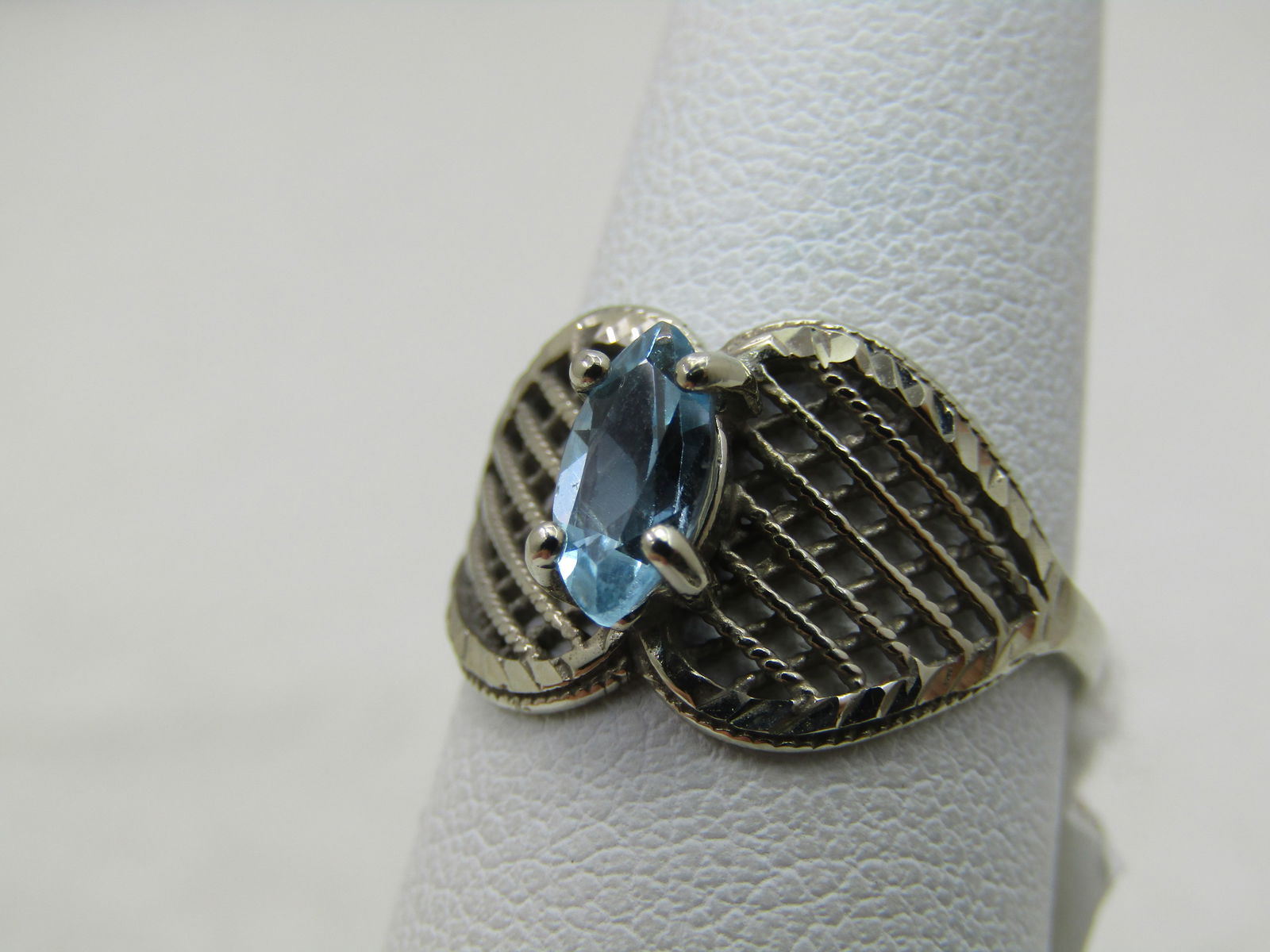 Vintage 10kt Marquise Blue Topaz Ring, Mesh Setting, MOD, 1980's-1990's - 3