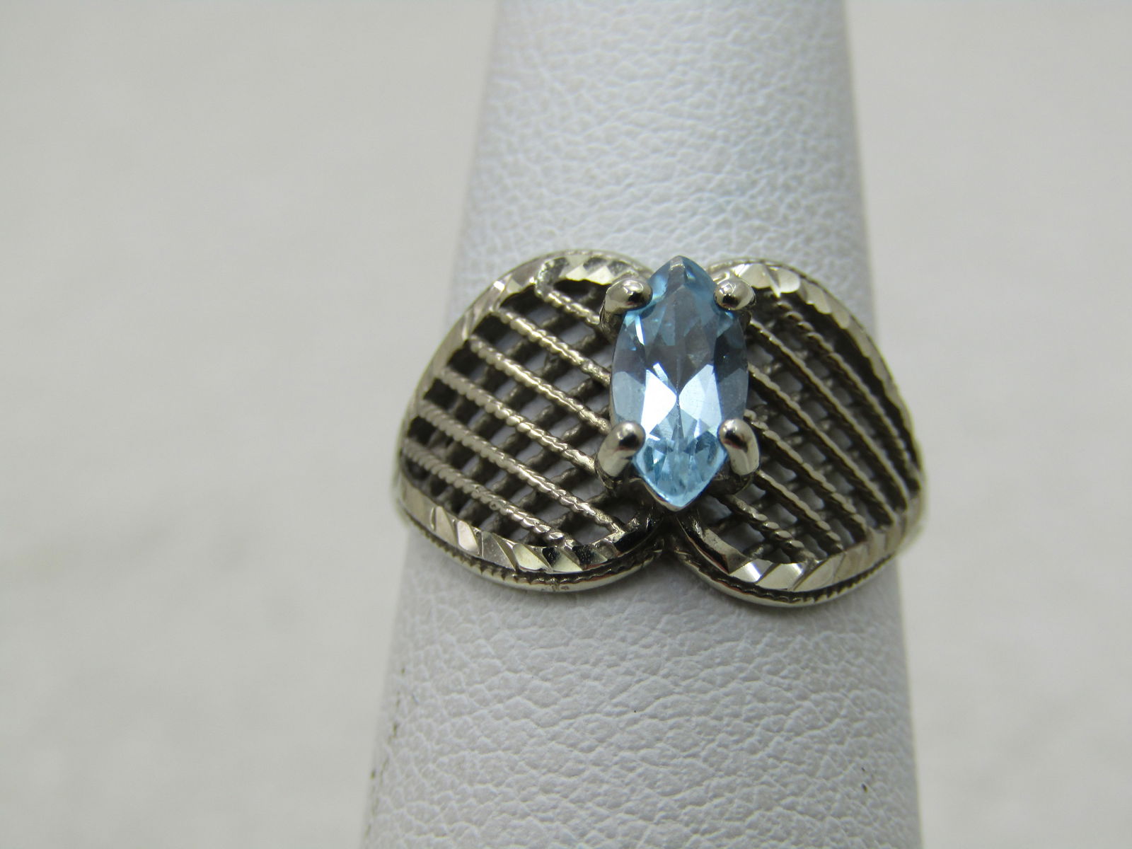 Vintage 10kt Marquise Blue Topaz Ring, Mesh Setting, MOD, 1980's-1990's - 4
