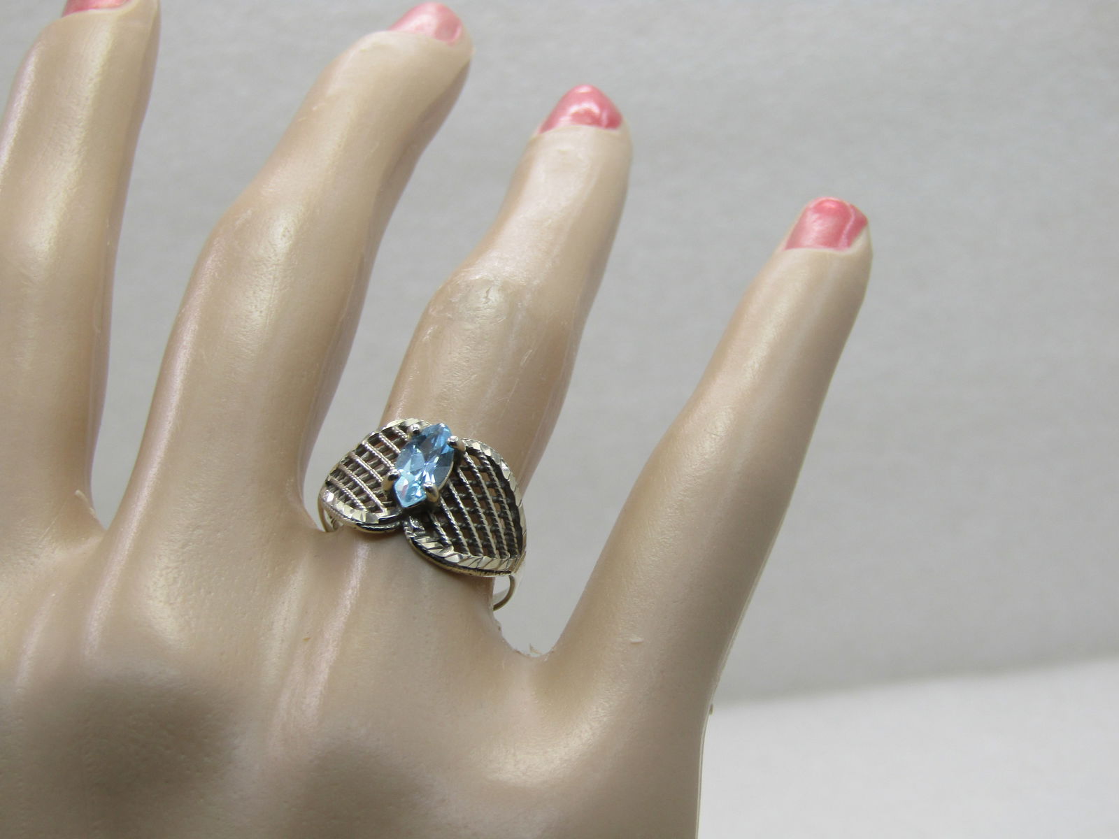 Vintage 10kt Marquise Blue Topaz Ring, Mesh Setting, MOD, 1980's-1990's - 7