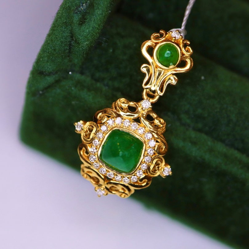 14K GOLD 0.77 CTW VIVID GREEN NATURAL EMERALD & DIAMOND PENDANT - 6