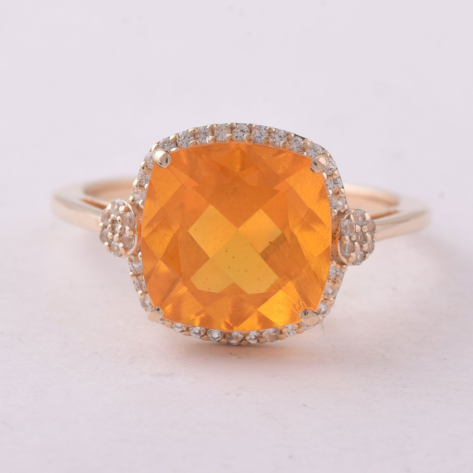 2.98 Ct Cushion Br.Opal 9K Gold Ring: Title:2.98 Ct Cushion Br.Opal 9K Gold RingDescription:2.98 Total Carat Br.Opal 9K Gold Ring Specifications - Total Weight 2.44 g - Center Gemstone Br.Opal - Gemstone Carat Weight 2.8 Carats -