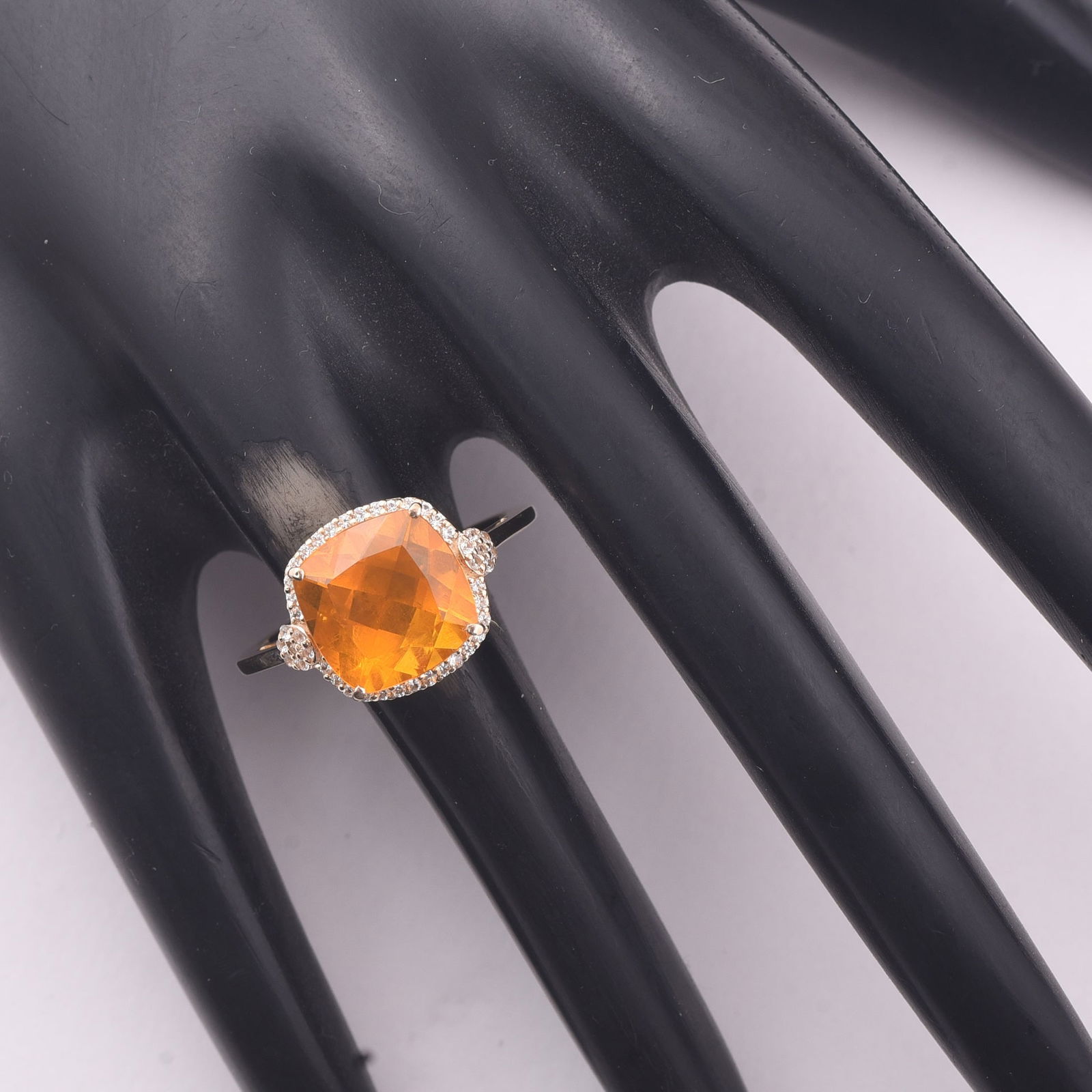 2.98 Ct Cushion Br.Opal 9K Gold Ring - 2