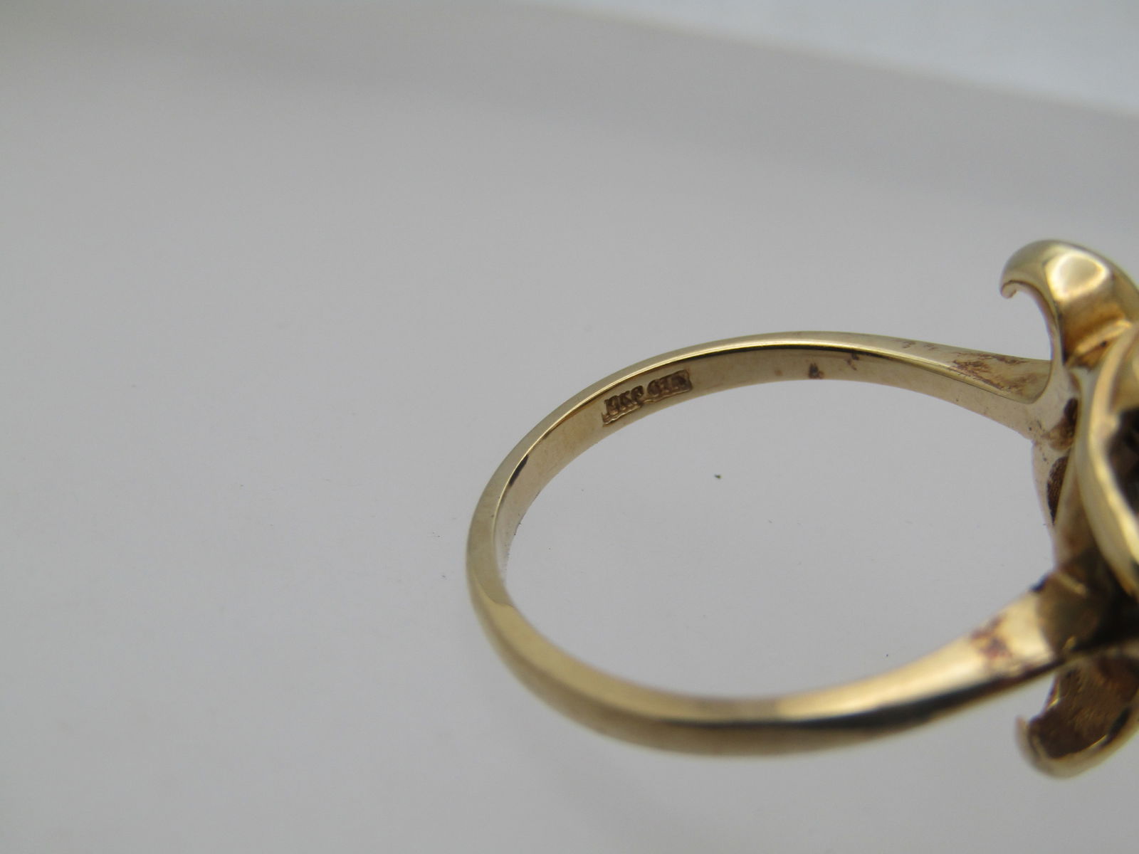 Vintage 10kt Smoky Topaz Ring, Triangular Angled Stone, Sz. 8. Signed GTR - 5