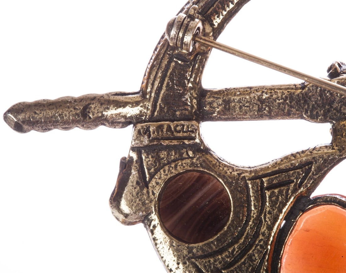 Miracle Scottish Agate Glass Penannular Brooch - 6