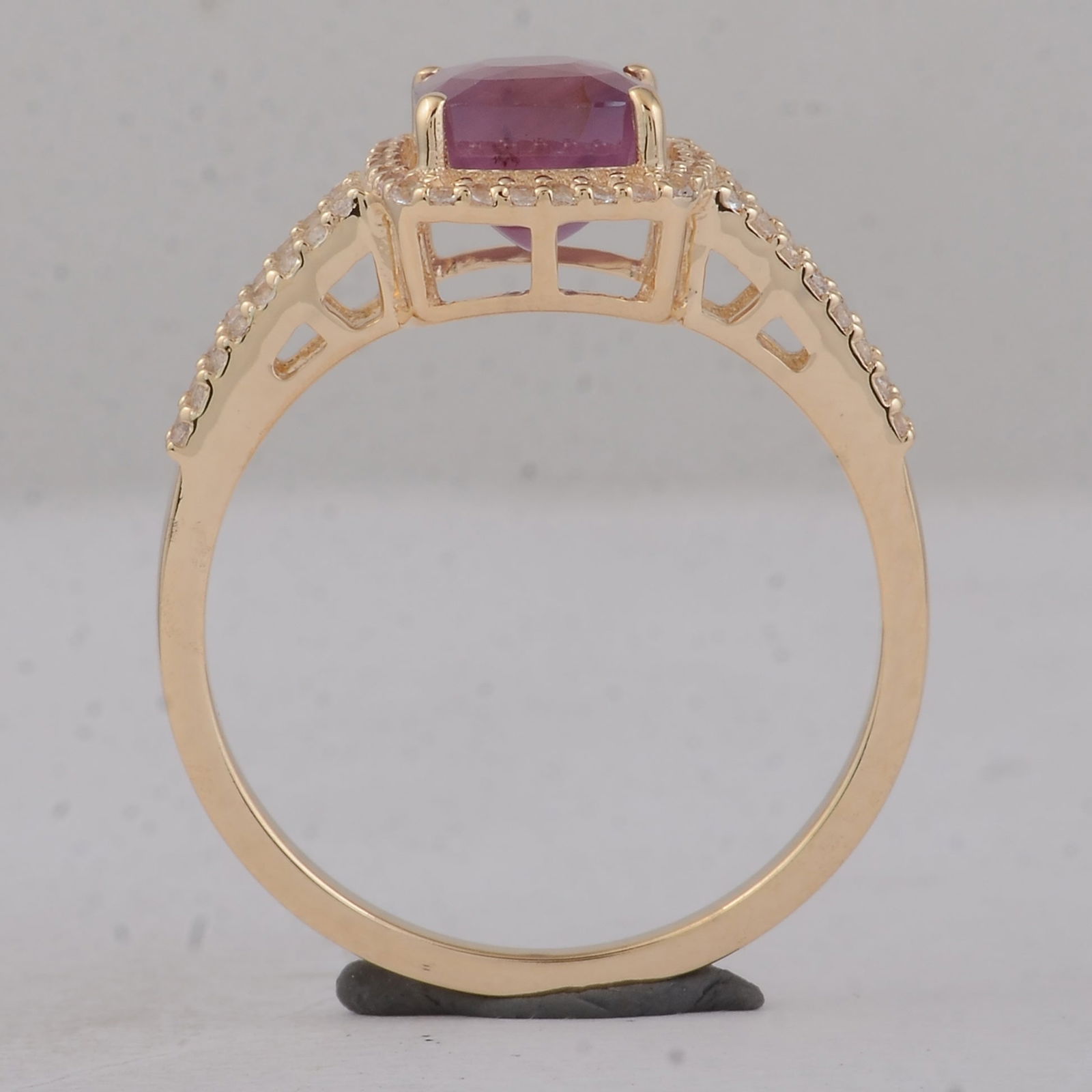 2.15 Ct Cushion Fancy Sapphire 9K Gold Ring - 4