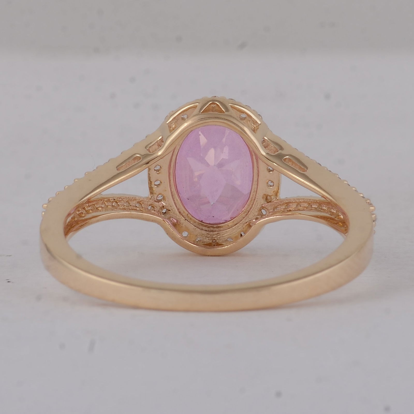 1.91 Ct Oval Pink Topaz 9K Gold Ring - 3