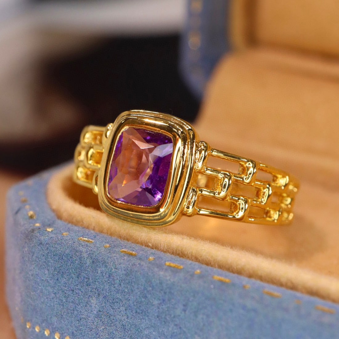 14K GOLD 0.92 CT NATURAL SAPPHIRE RING - 2