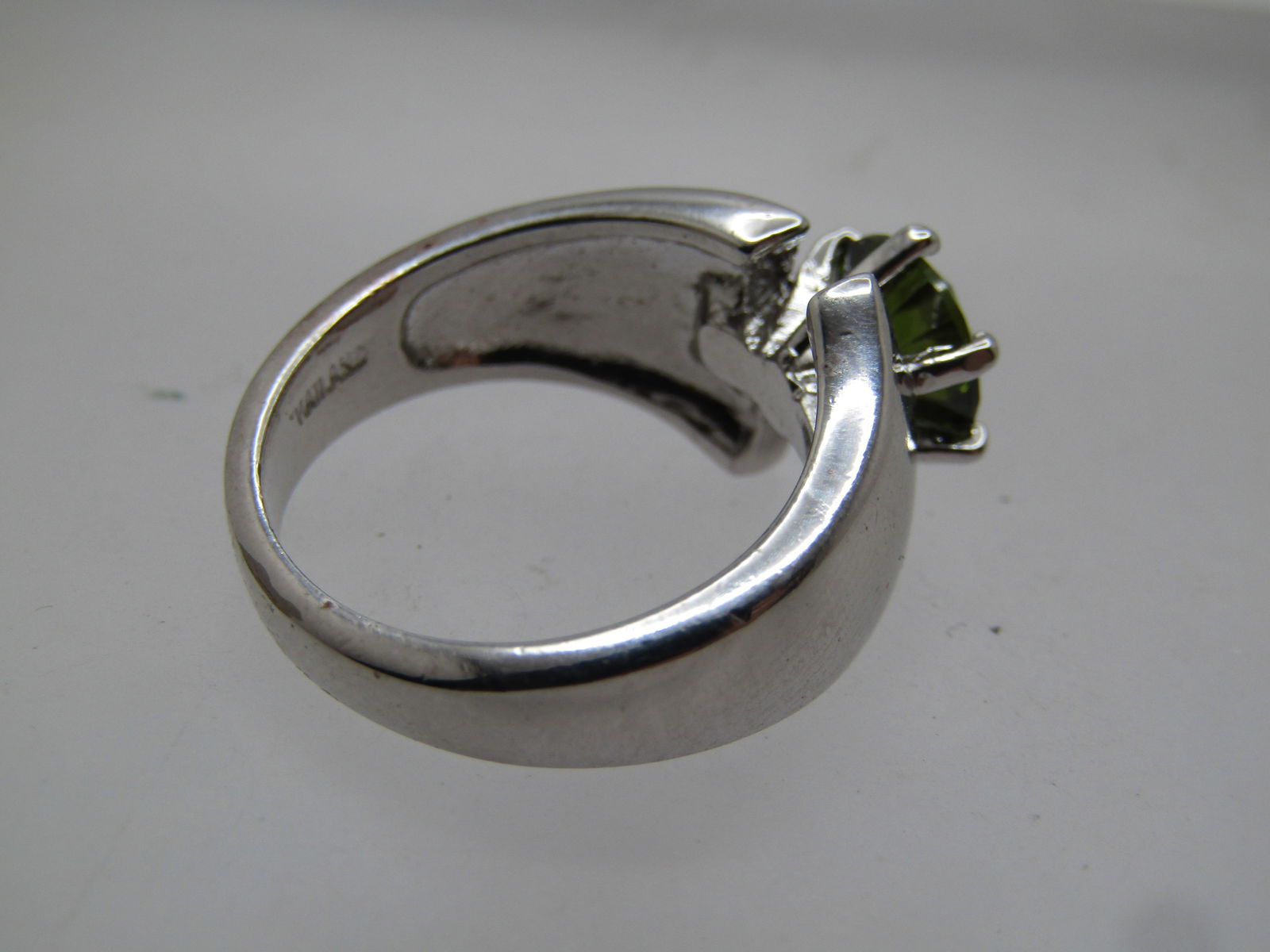 Vintage Dark Green Stone Ring, Sz. 7.5, Silver Tone, 1980's-1990's - 4