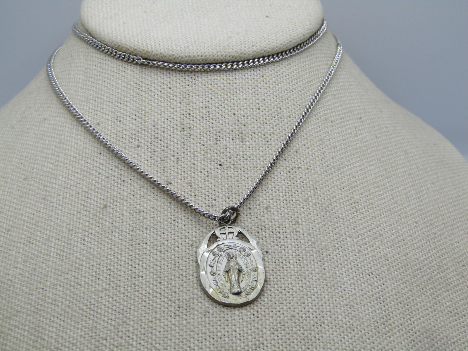 Vintage Sterling Blessed Mother Metal Necklace 24", Unisex, 1960's-1970's - 2