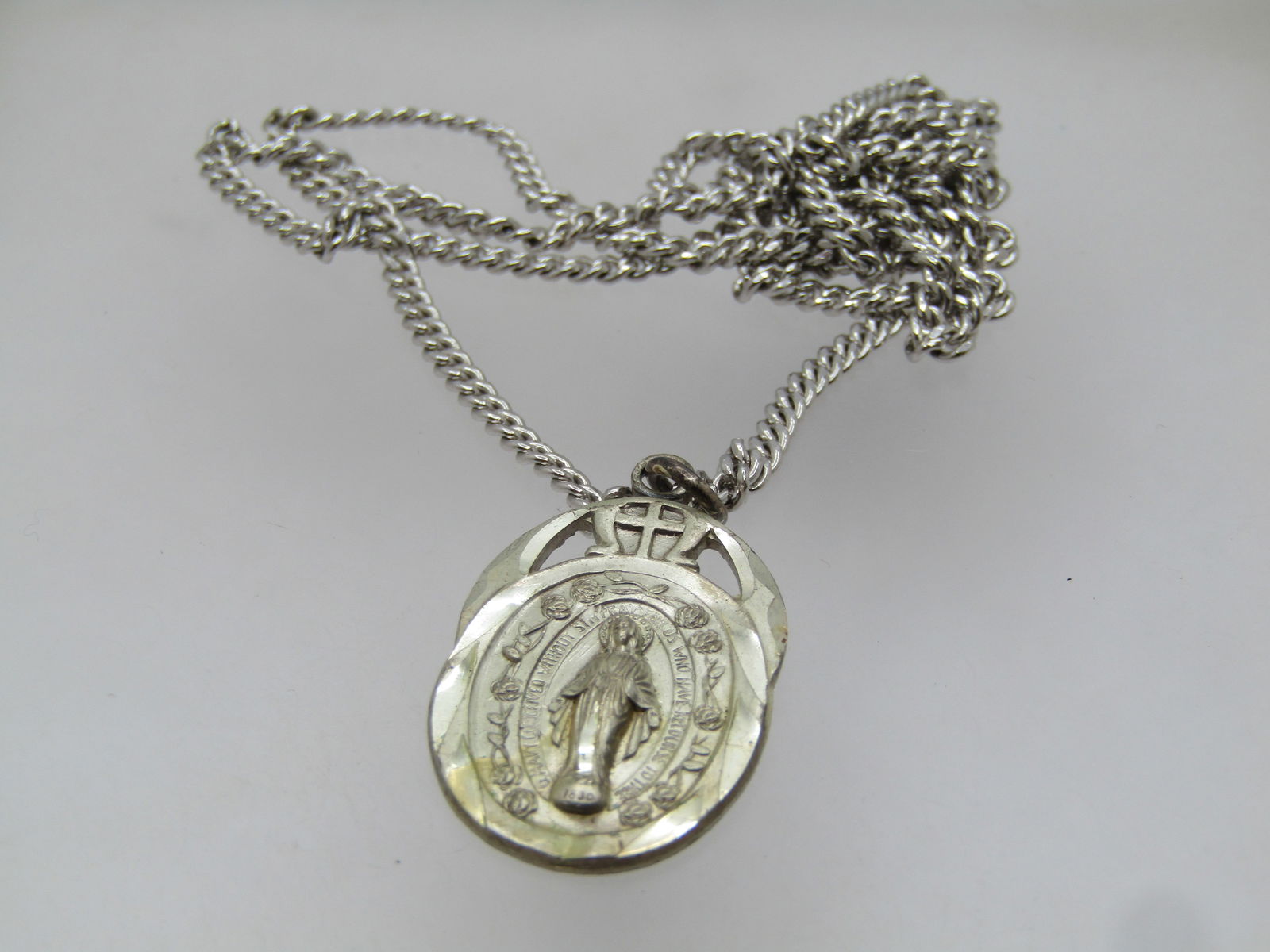 Vintage Sterling Blessed Mother Metal Necklace 24", Unisex, 1960's-1970's - 5