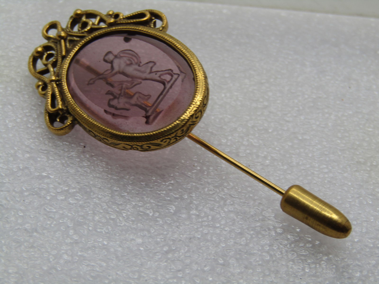 Vintage Purple Glass Angel Cameo Stick Pin, Reverse Carved, 1960's-1970's - 5