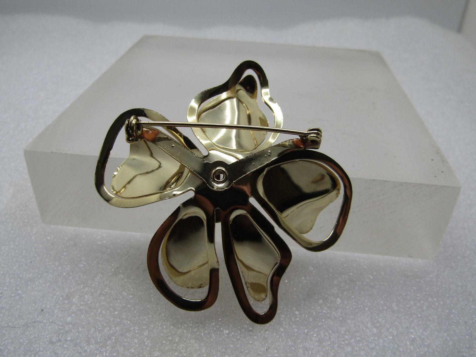 Vintage Blossom Brooch, 1960's-1970's. - 4