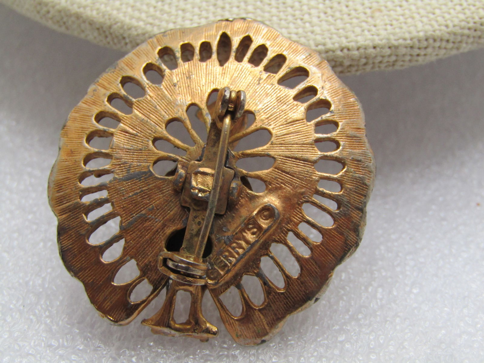 Vintage Enameled Peacock Brooch, Signed Jerry's, 1950's-1960's. - 5