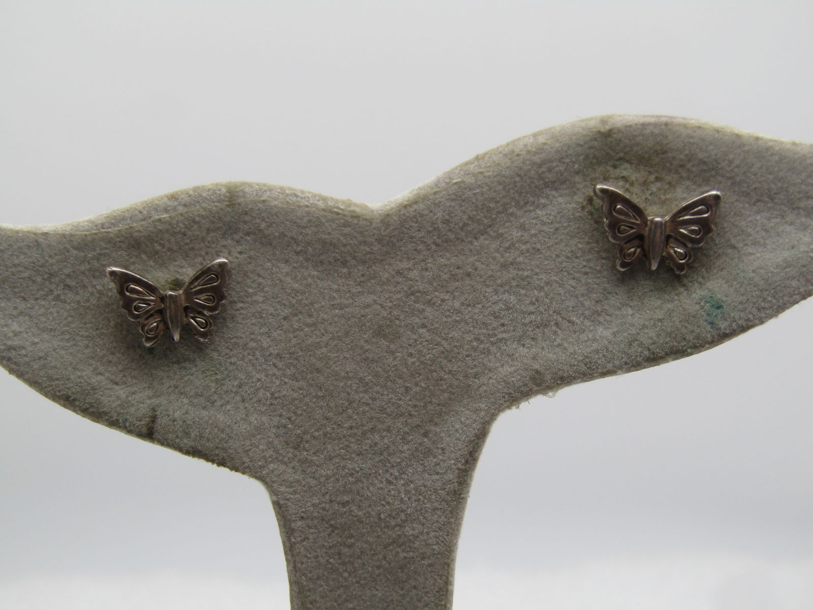 Vintage Silver Tone Butterfly Pierced Earrings, 1980's.: Vintage Silver Tone Butterfly Pierced Earrings, 1980's. These are costume earrings, silver tone and appx. 1/3" wide and tall. Great for youth - cute but if one gets lost - notas bad as losing
