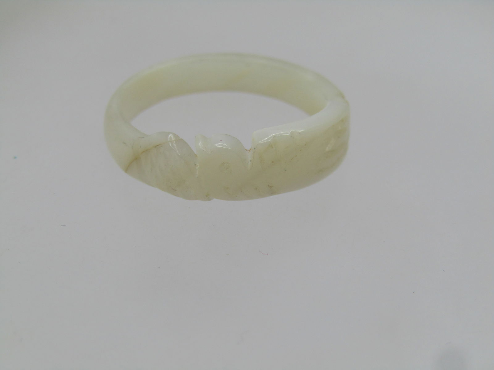 Vintage Carved Mother-of-Pearl Dove Ring, Sz. 7.5, 1960's, 1970's - 3