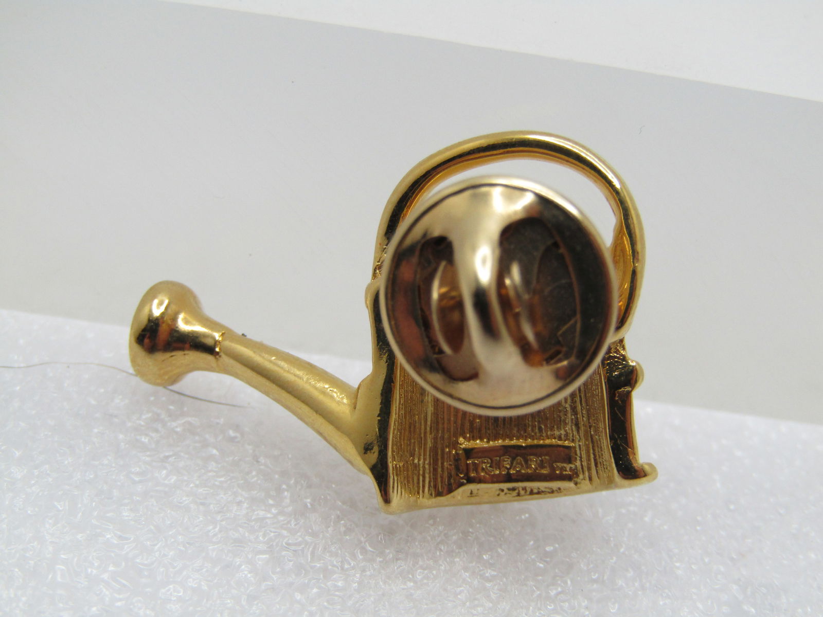 Vintage Watering Can Tack Pin, Signed Trifari, 1960's-1970's - 4