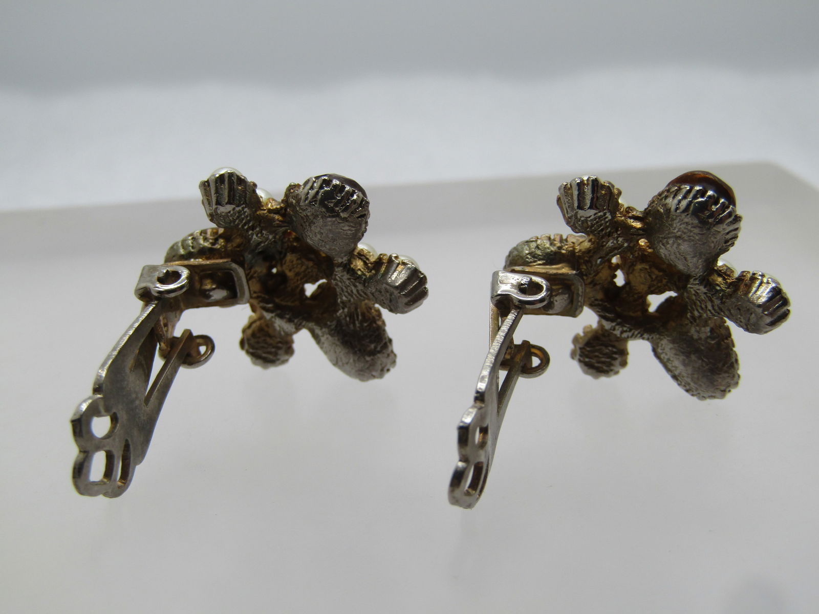 Vintage Faux Pearl Brown Rhinestone Earrings, Clip, 1950's-1960's. - 6