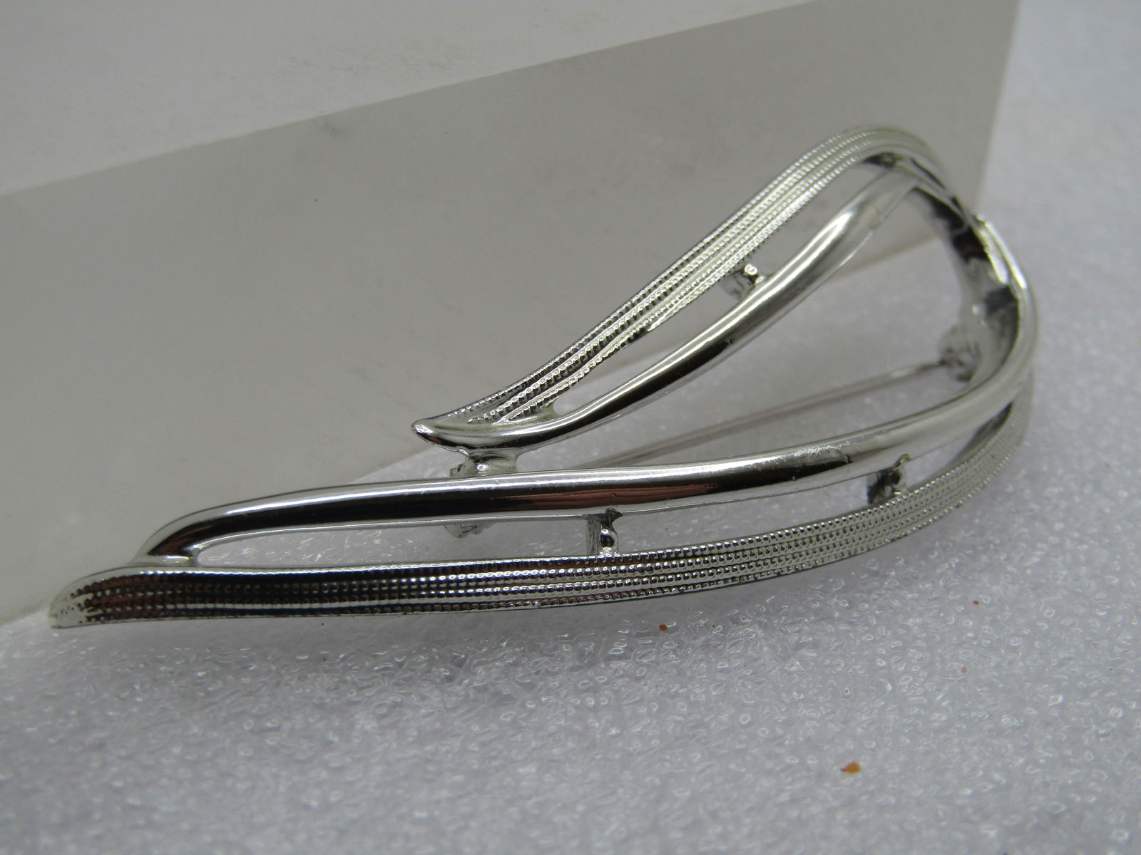 Vintage Wispy Looped Brooch, Sarah Coventry, 1960's-1970's - 3