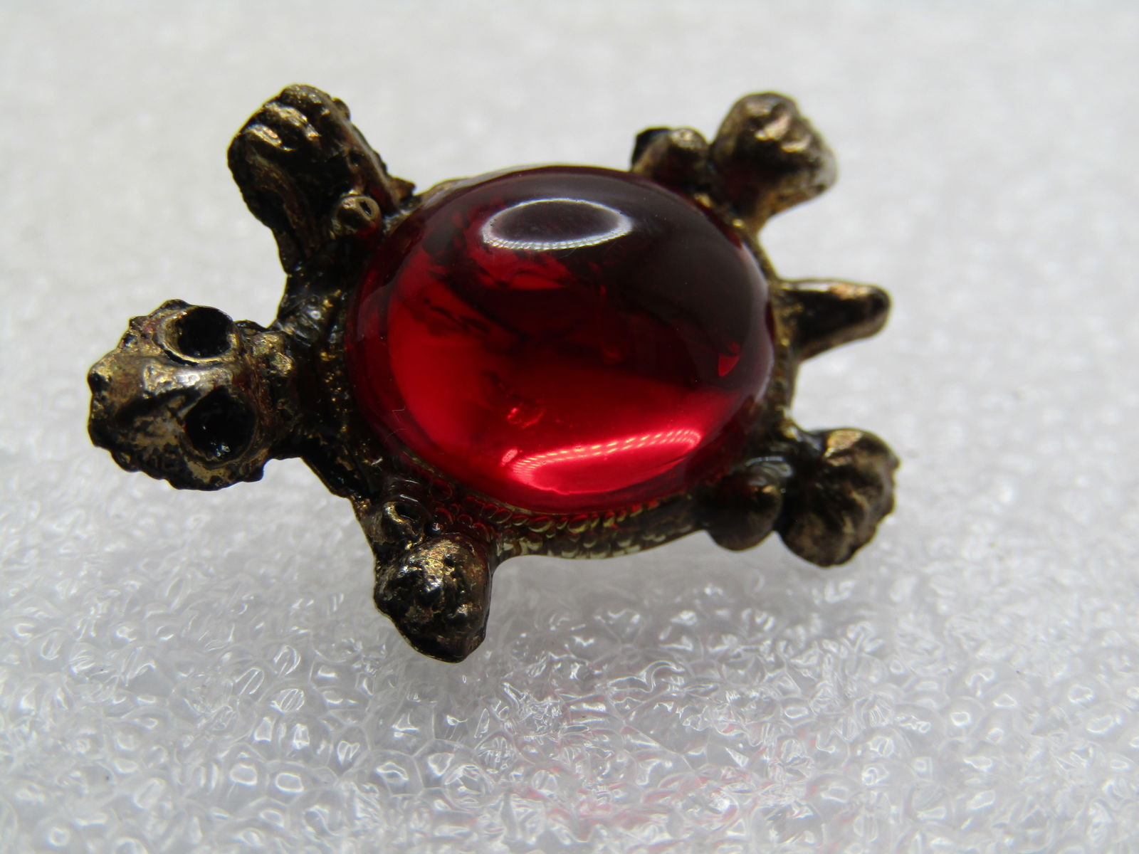 Vintage Red Jelly Belly Turtle Tack Pin 1960's-1970's. - 5