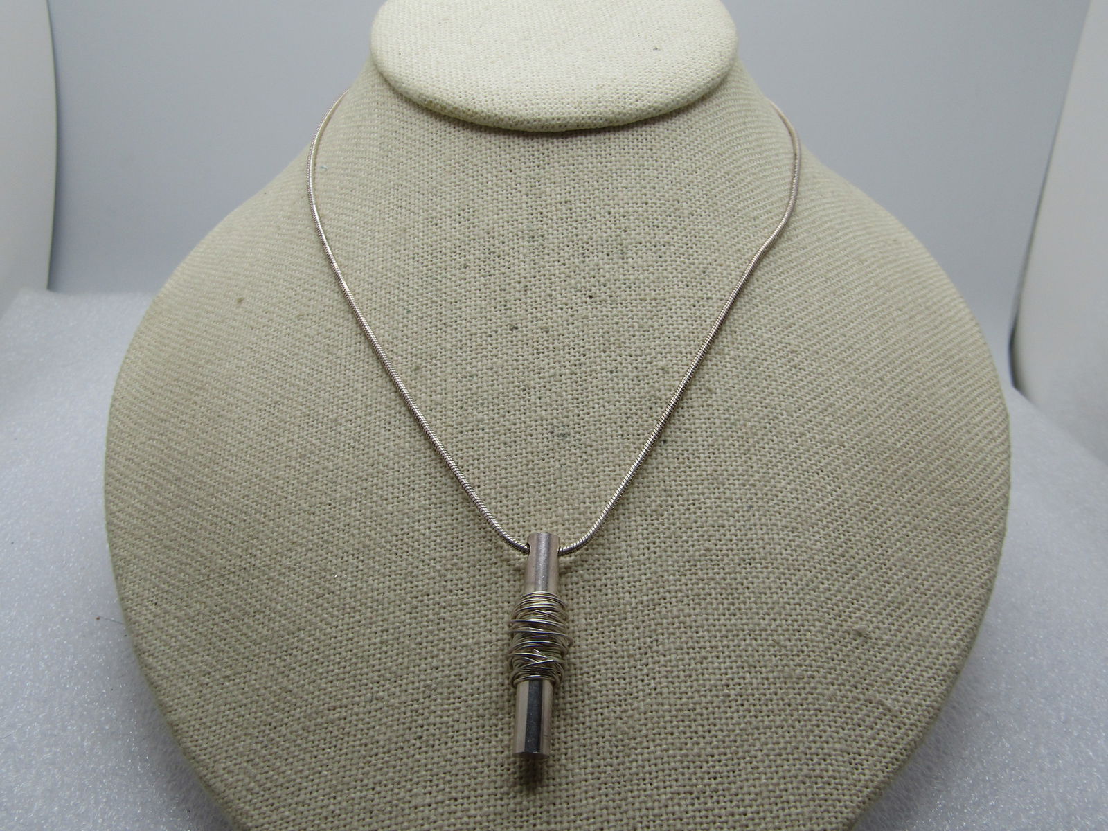 Vintage Wrapped Rod Pendant Necklace, 17", 1980's-1990's