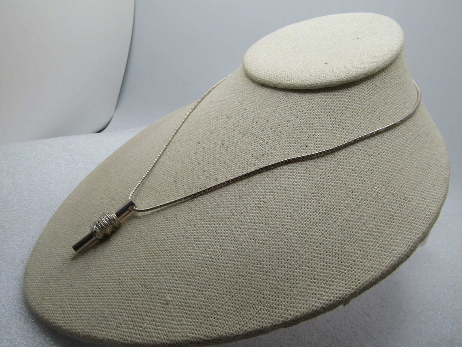 Vintage Wrapped Rod Pendant Necklace, 17", 1980's-1990's - 2