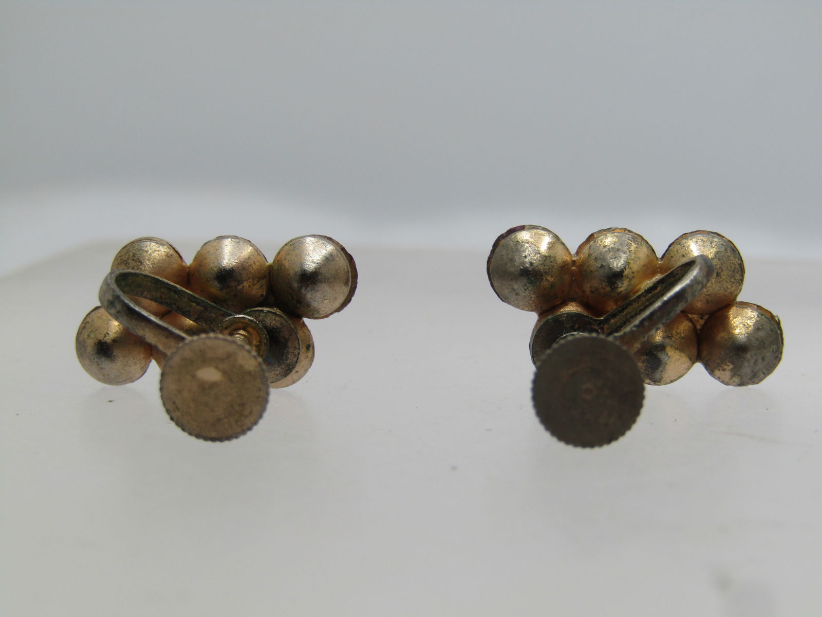 Vintage Purple Rhinestone Cluster Earrings Screwback 1940's-1950's. - 6