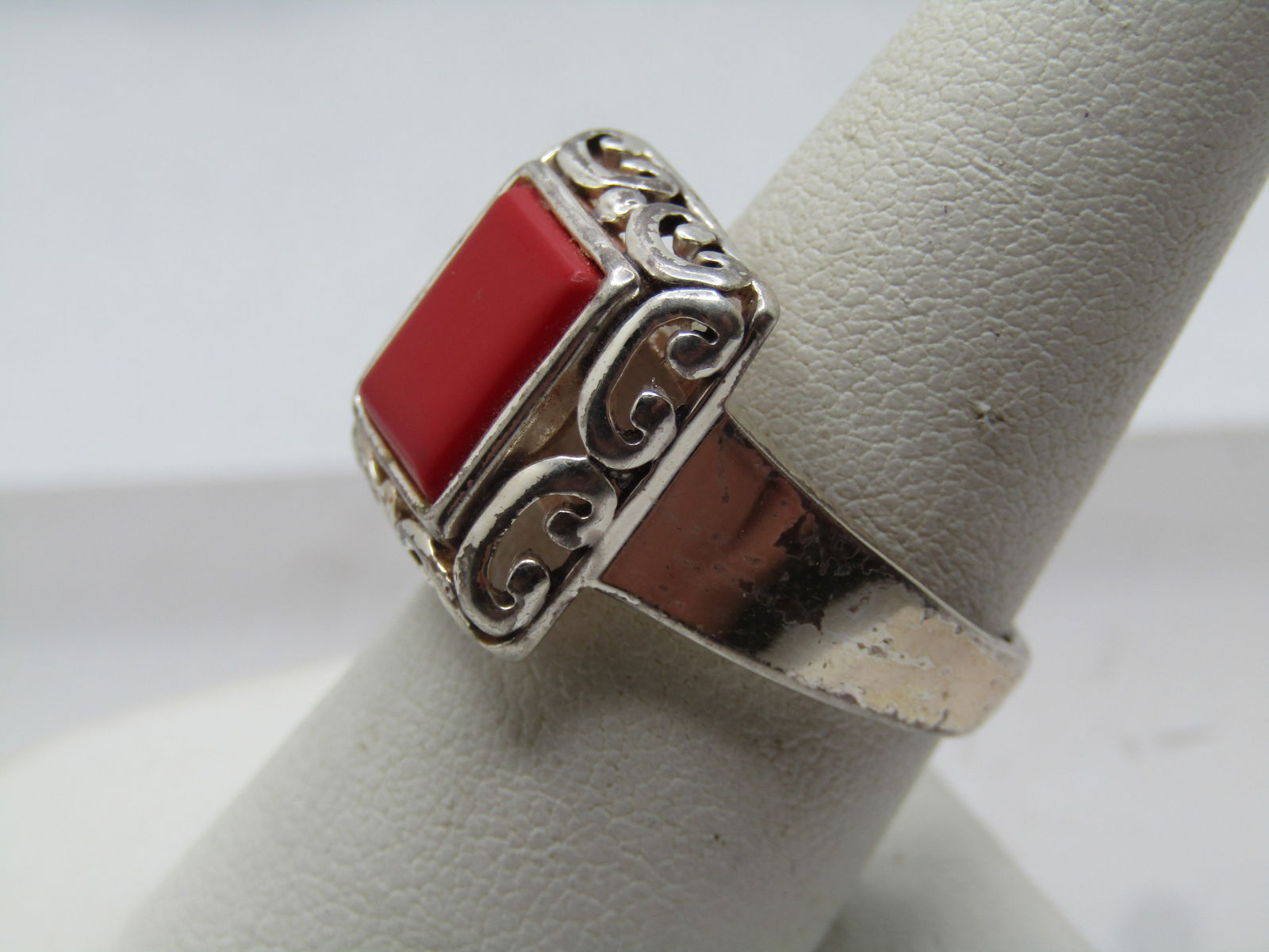 Silver Tone Faux Coral ring, Sz. 8.5, 1990's, Scrolled - 3